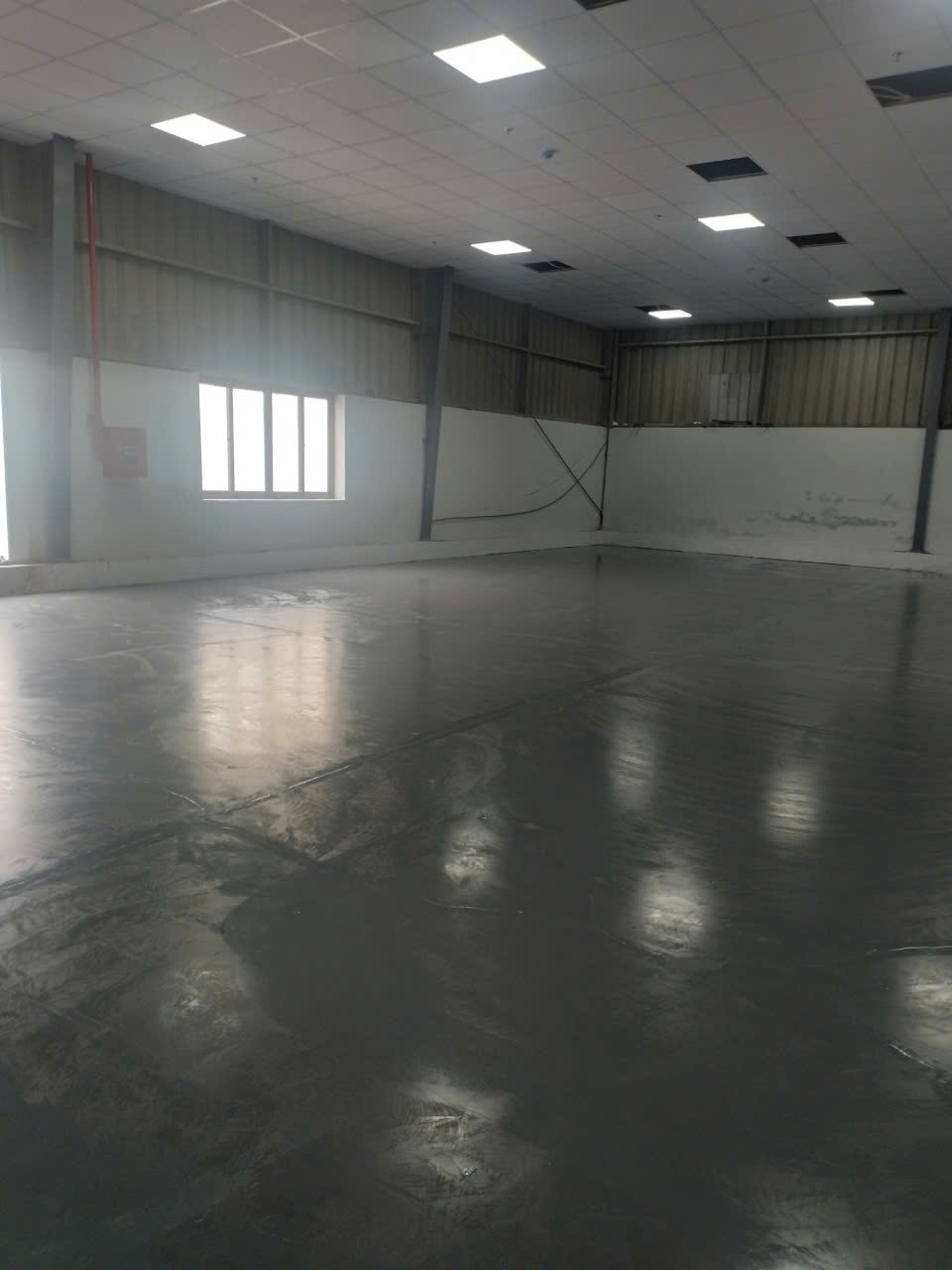 Sơn sàn vinyl chống tĩnh điện tại Hải Phòng