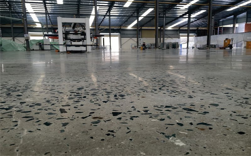 Thi công mài tăng cứng sàn bê tông tại Hưng Yên